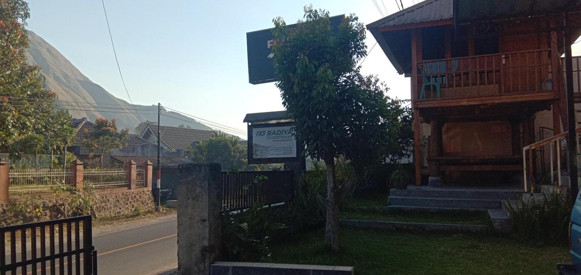 Radiya Guesthouse Sembalunlawang Zewnętrze zdjęcie